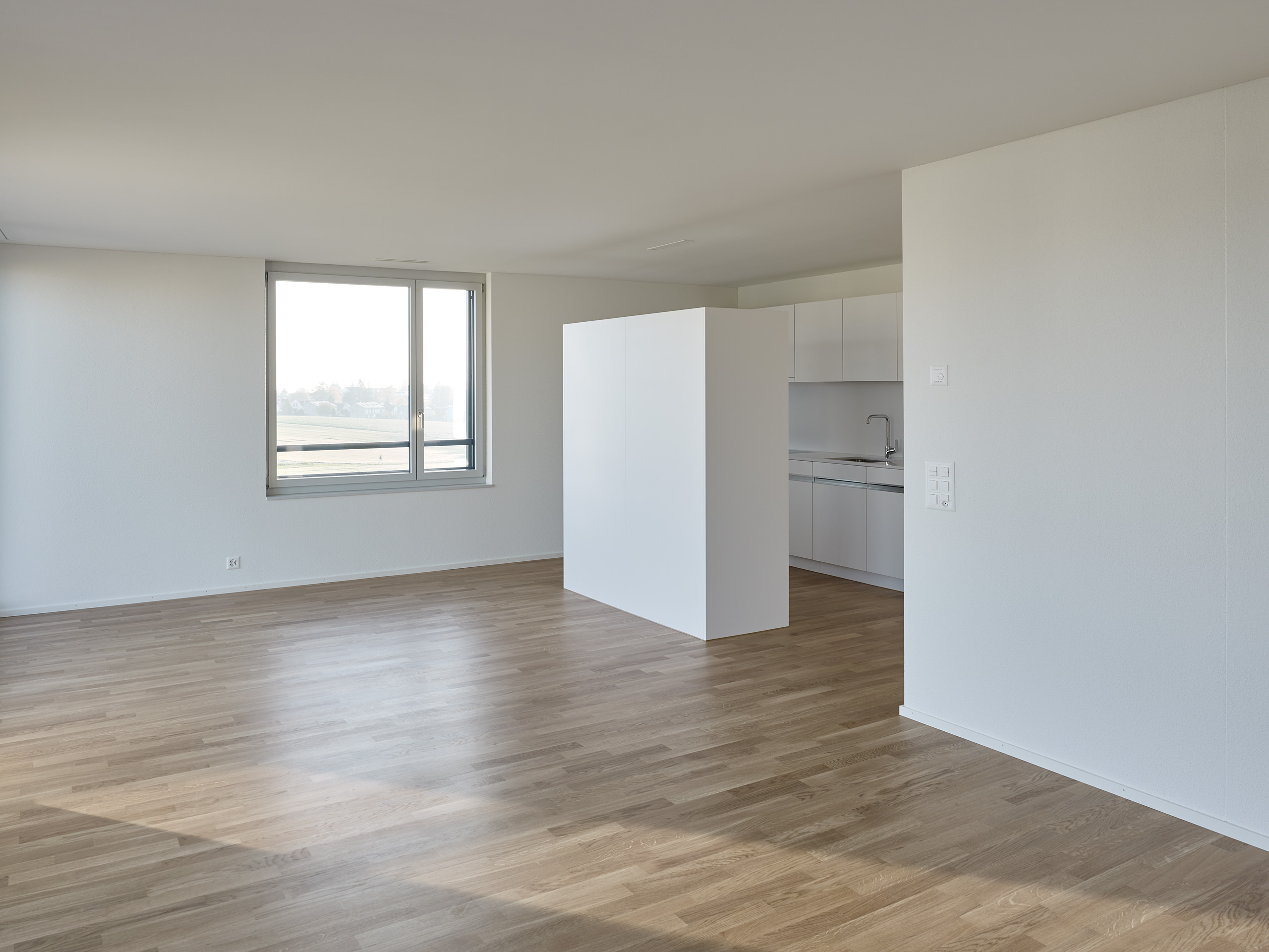 E18686 Alpa 080361 SCREEN